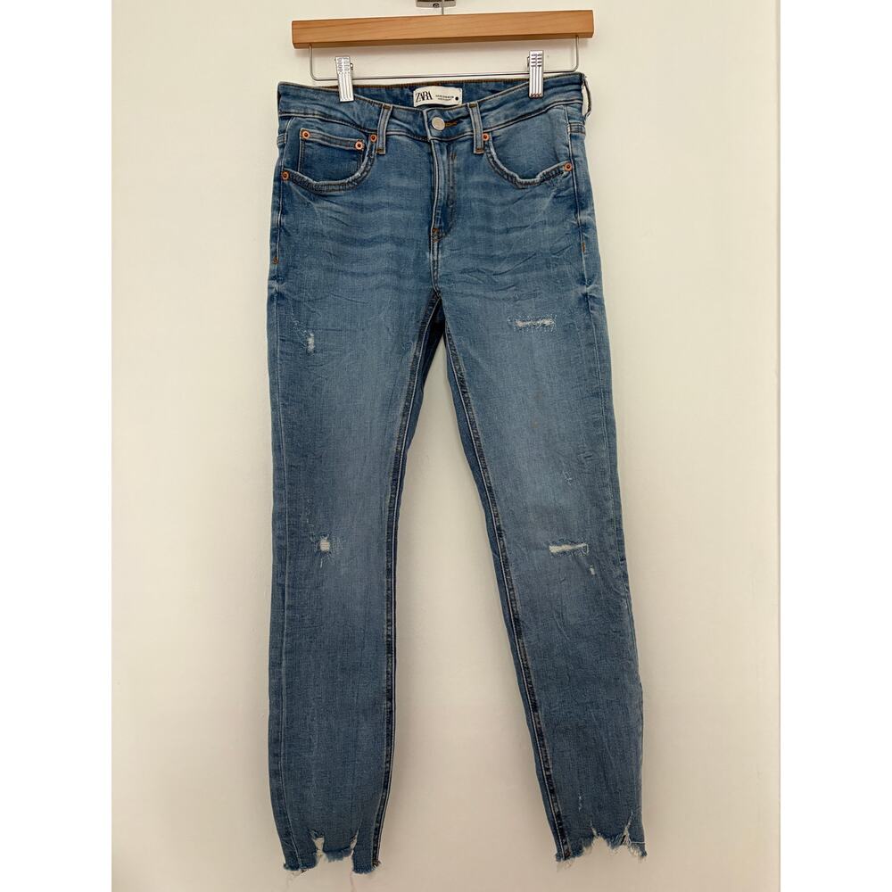 Zara The Skinny Distressed Blue Jeans Size 8 / EUR 40 Pre-Owned